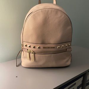 Michael Kors Kenly Medium Backpack